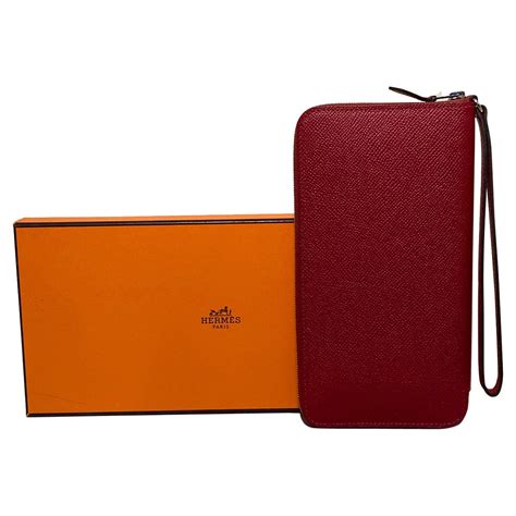 hermes red wallet colors